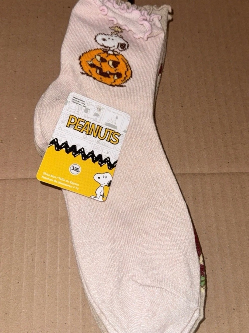 Peanuts Pink Crew Socks with Snoopy Pumpkin